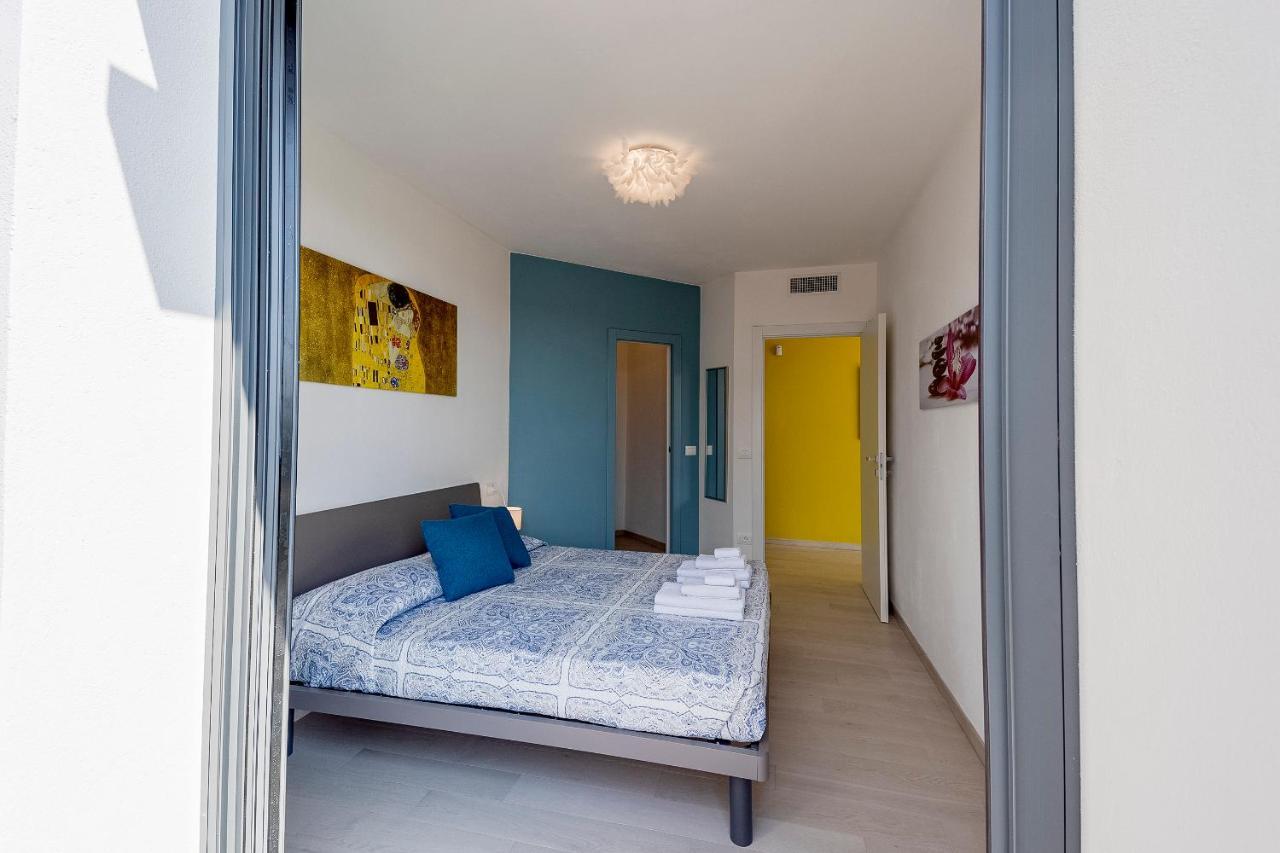 Aregai Marina Exclusive Seaside Apartments サント・ステーファノ・アル・マーレ エクステリア 写真