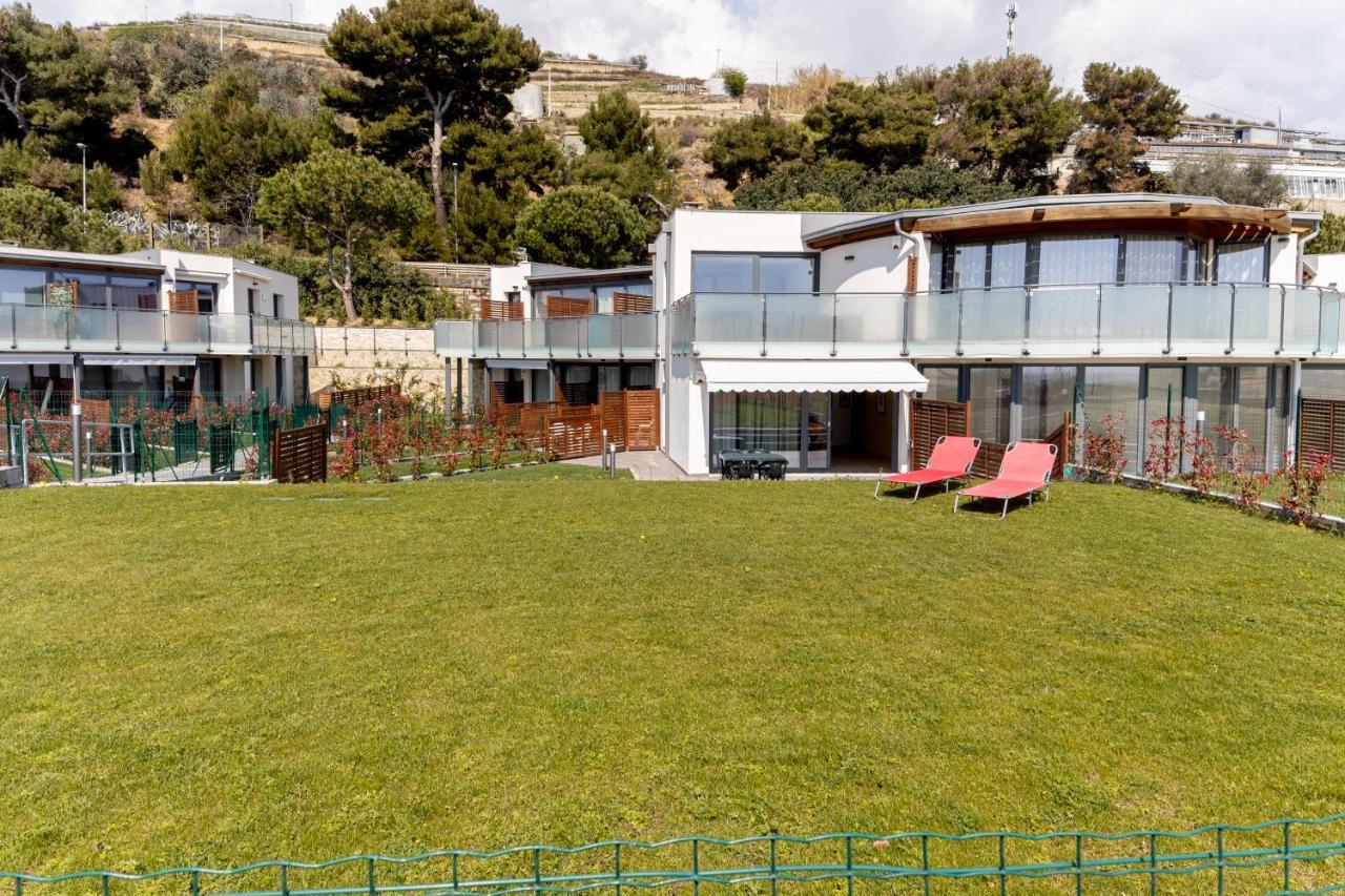 Aregai Marina Exclusive Seaside Apartments サント・ステーファノ・アル・マーレ エクステリア 写真