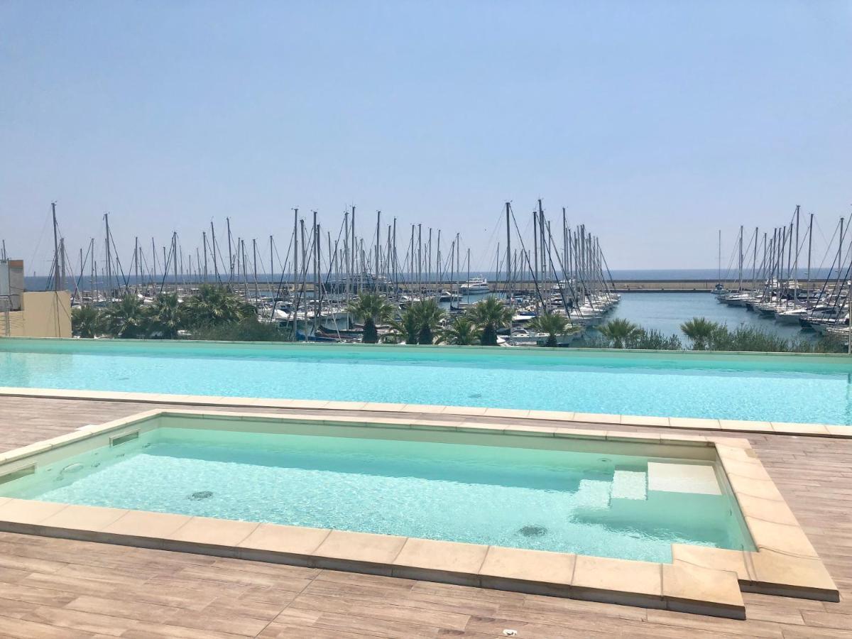 Aregai Marina Exclusive Seaside Apartments サント・ステーファノ・アル・マーレ エクステリア 写真